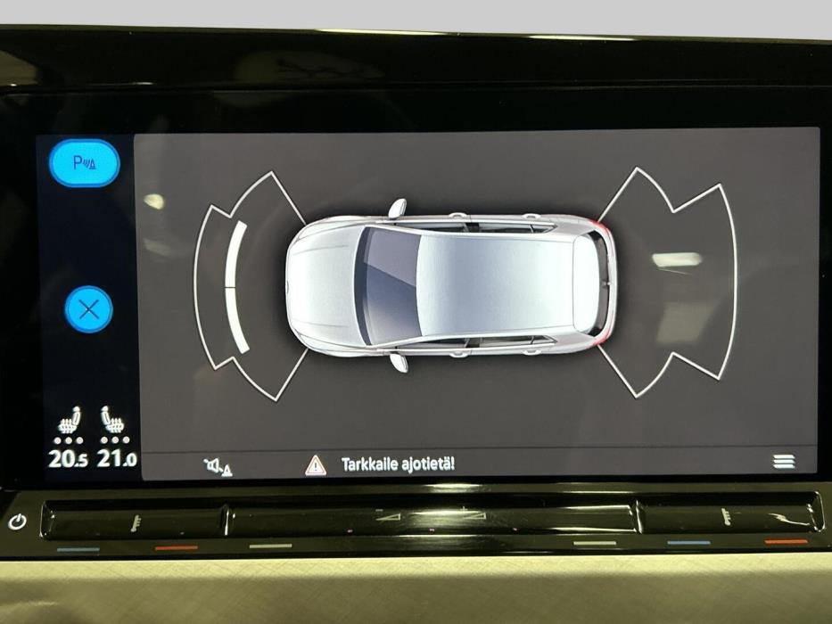 VOLKSWAGEN Golf 2021