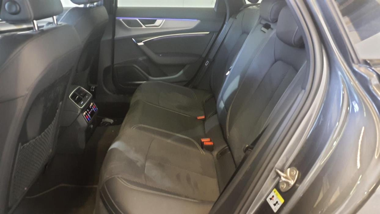 AUDI A6 2022