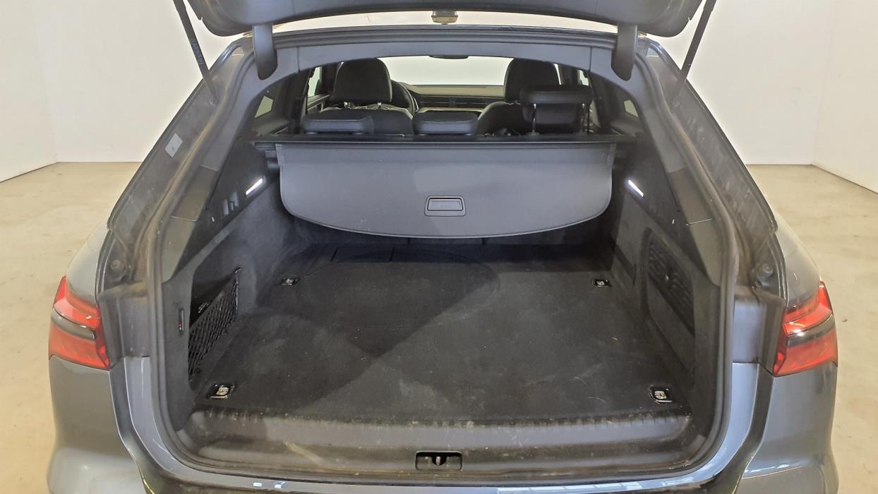 AUDI A6 2022