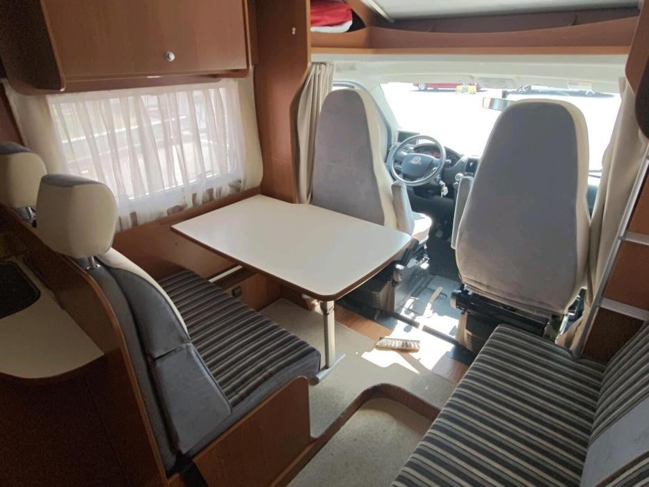 CARADO T 448 2011