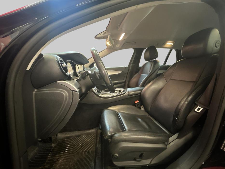 MERCEDES-BENZ E 2019