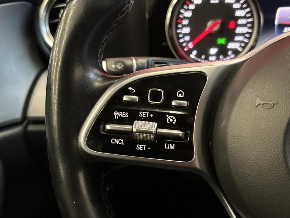 MERCEDES-BENZ E 2019