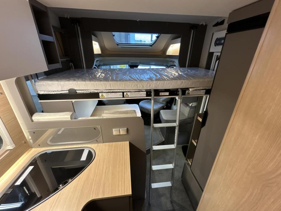 LMC TOURER 660 G LIFT 2022