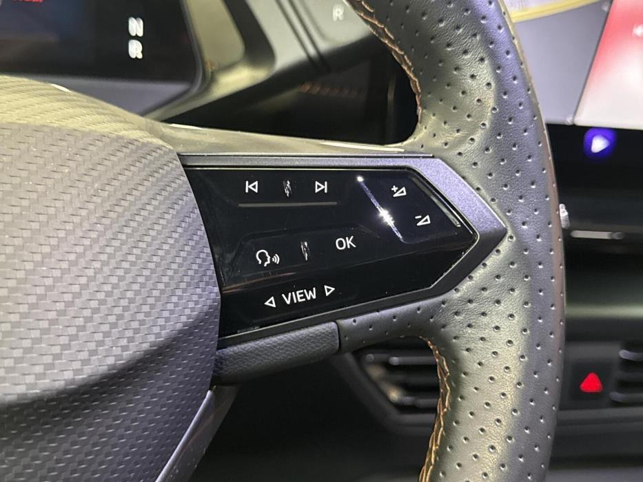 CUPRA Born 2023