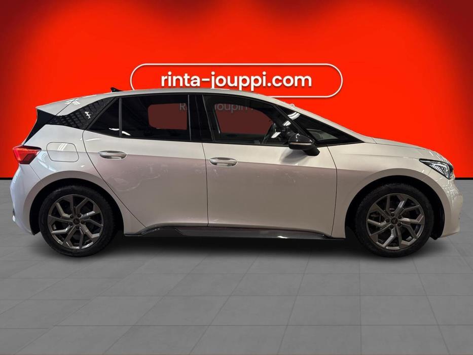 CUPRA Born 2023