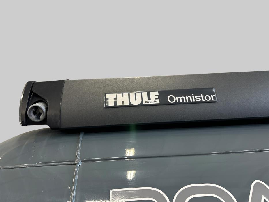 ROADCAR VAN R 640 2024