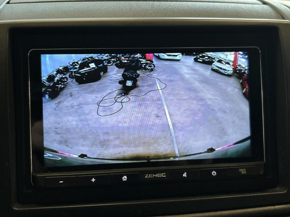 ROADCAR VAN R 640 2024