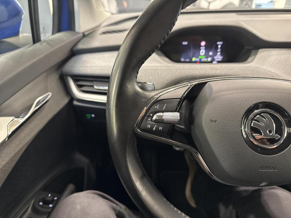 SKODA Enyaq 2022