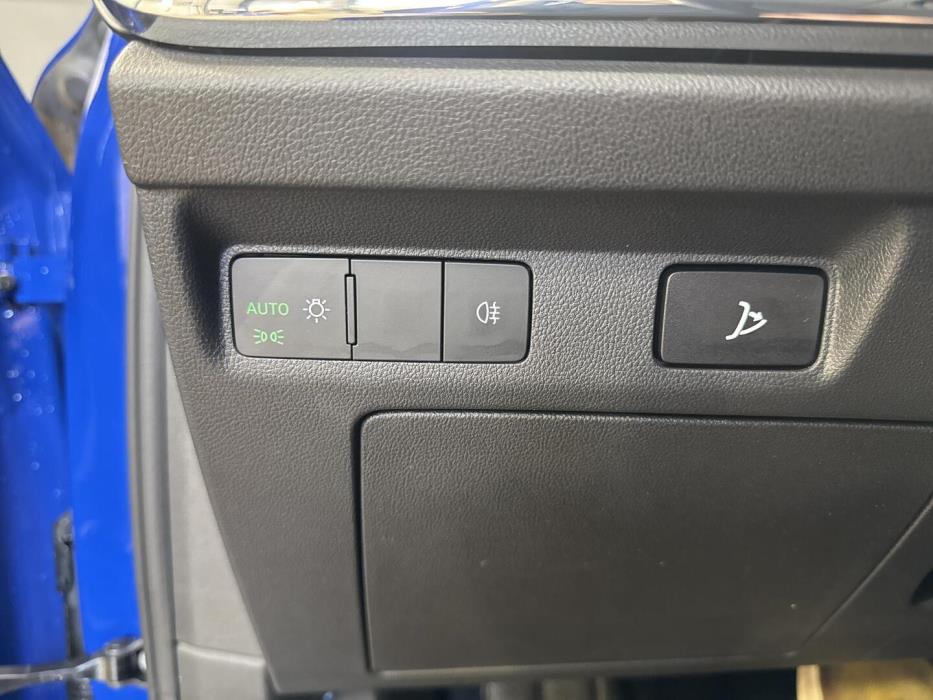 SKODA Enyaq 2022
