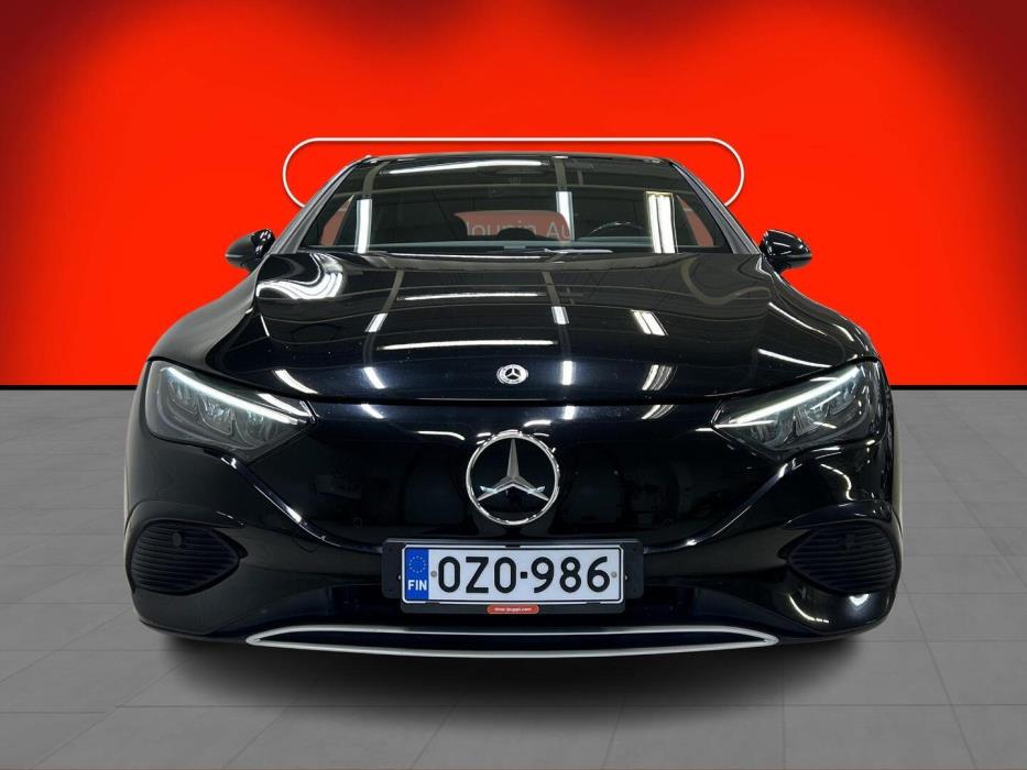 MERCEDES-BENZ EQE 2023