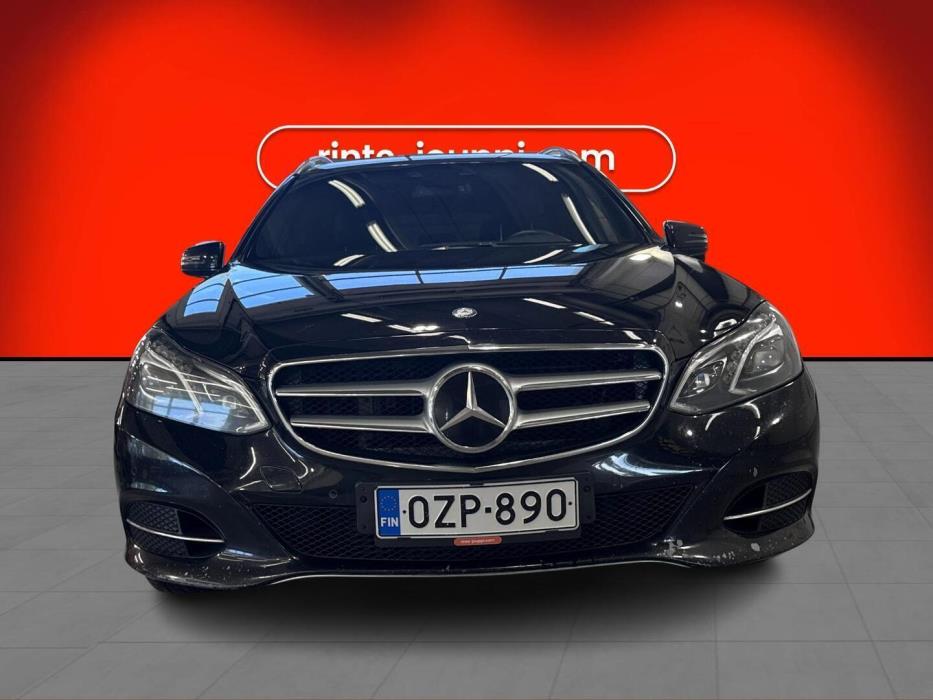 MERCEDES-BENZ E 2014