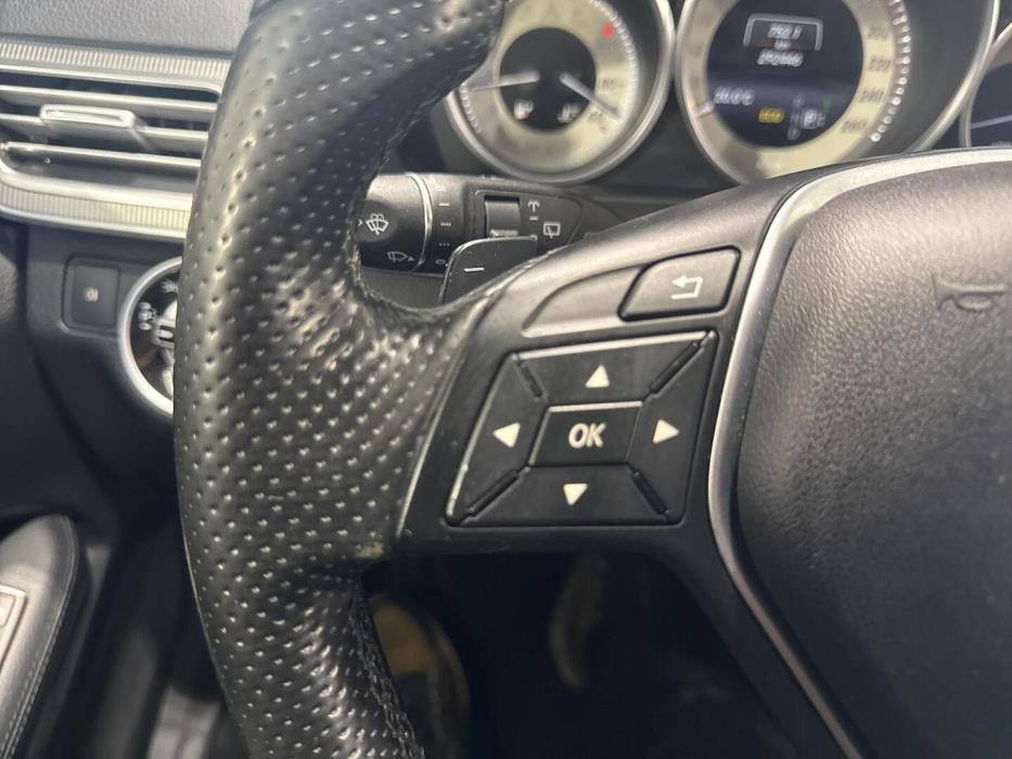 MERCEDES-BENZ E 2014