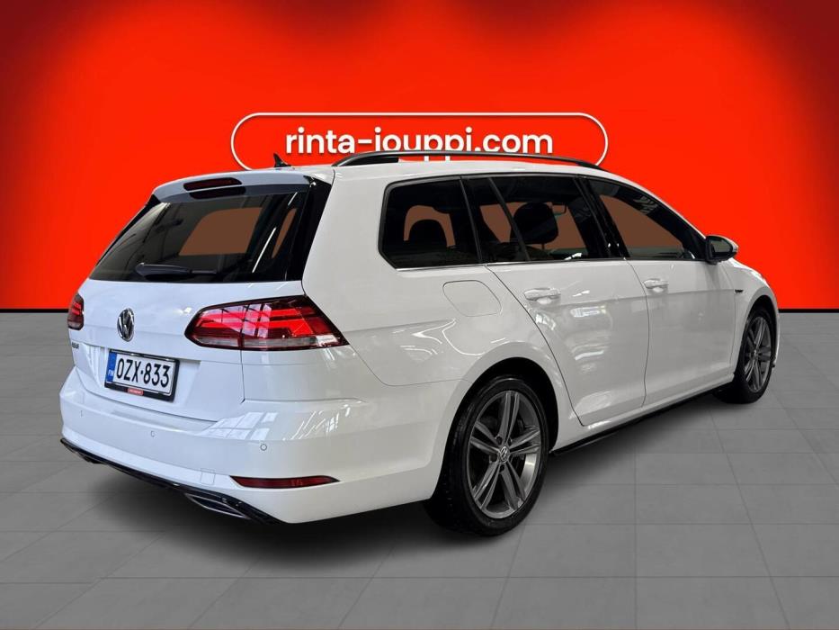 VOLKSWAGEN Golf 2020