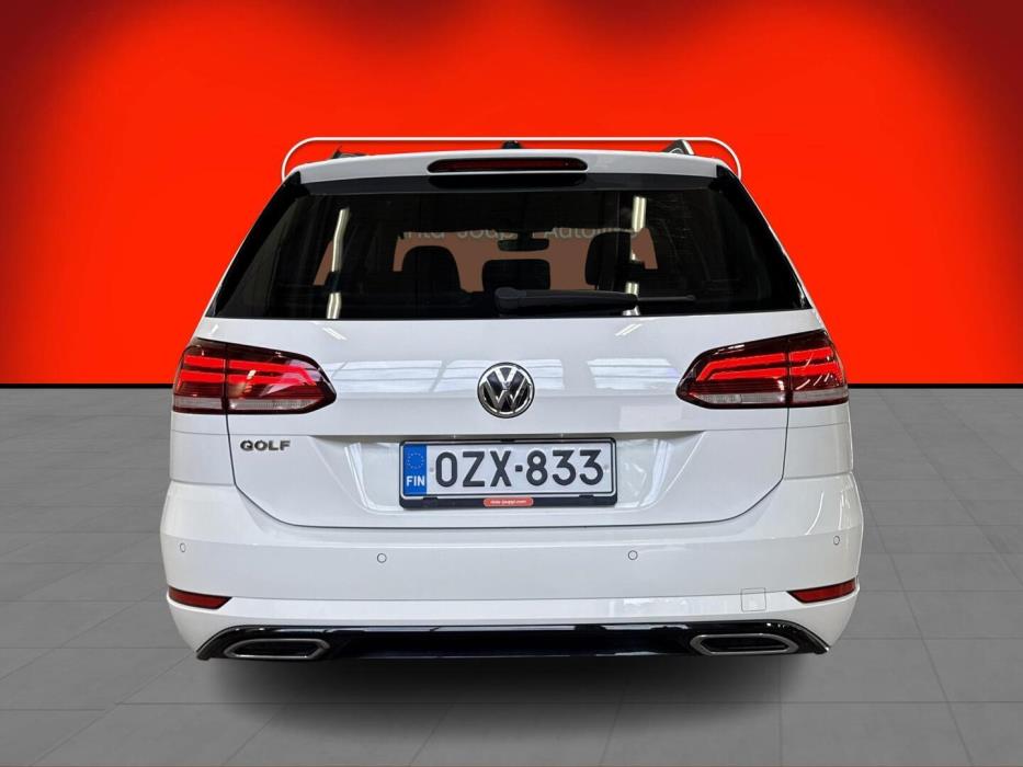 VOLKSWAGEN Golf 2020