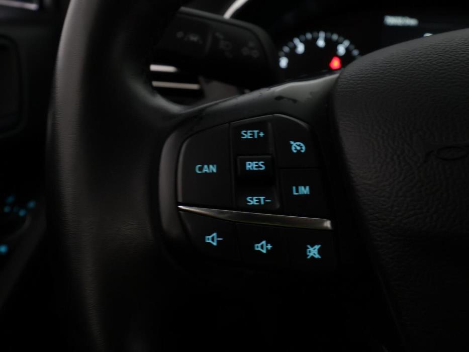 FORD FOCUS 2023