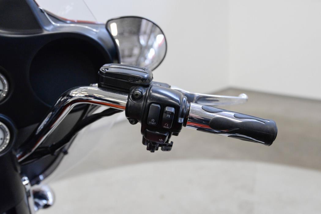 HARLEY-DAVIDSON TOURING 2009