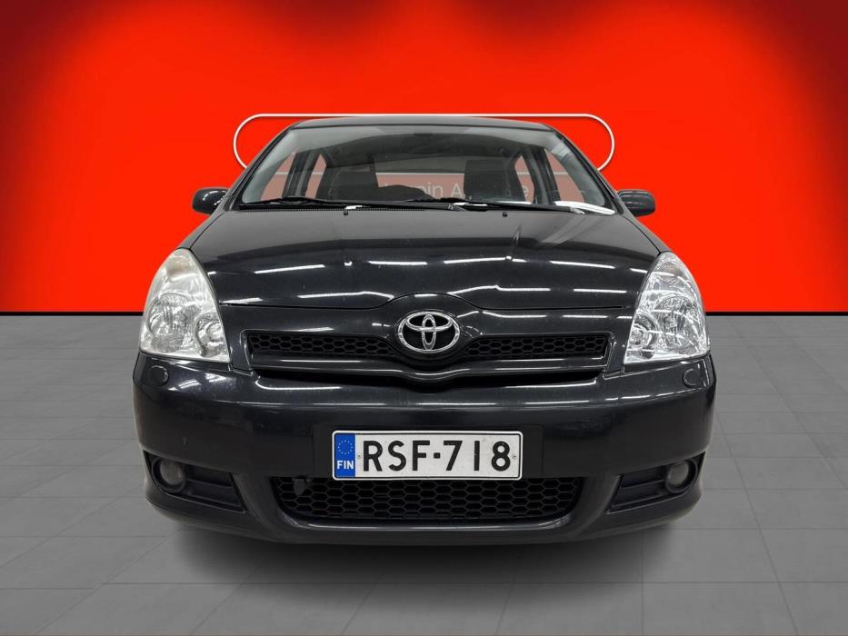 TOYOTA Corolla Verso 2006