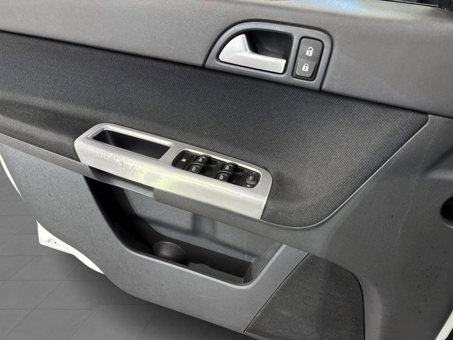 VOLVO V50 2009