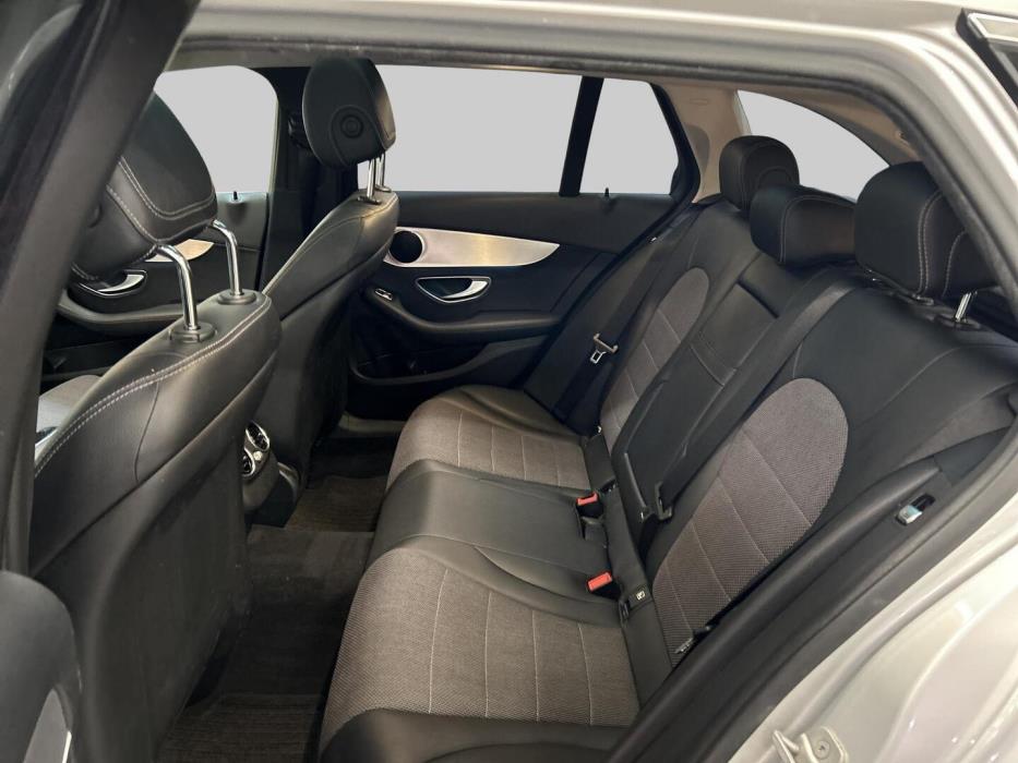 MERCEDES-BENZ C 2016