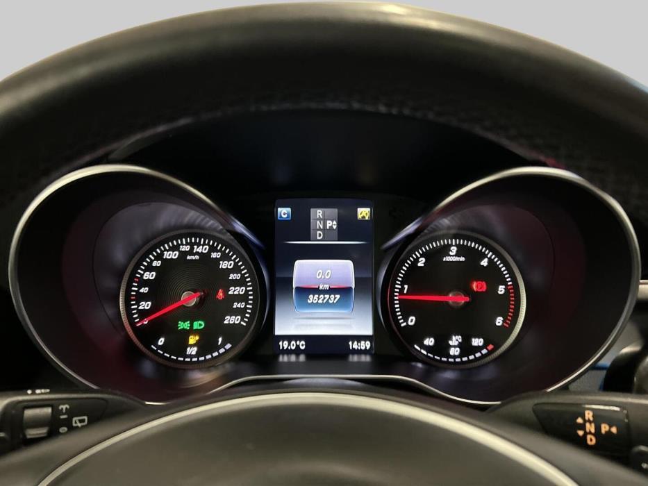 MERCEDES-BENZ C 2016