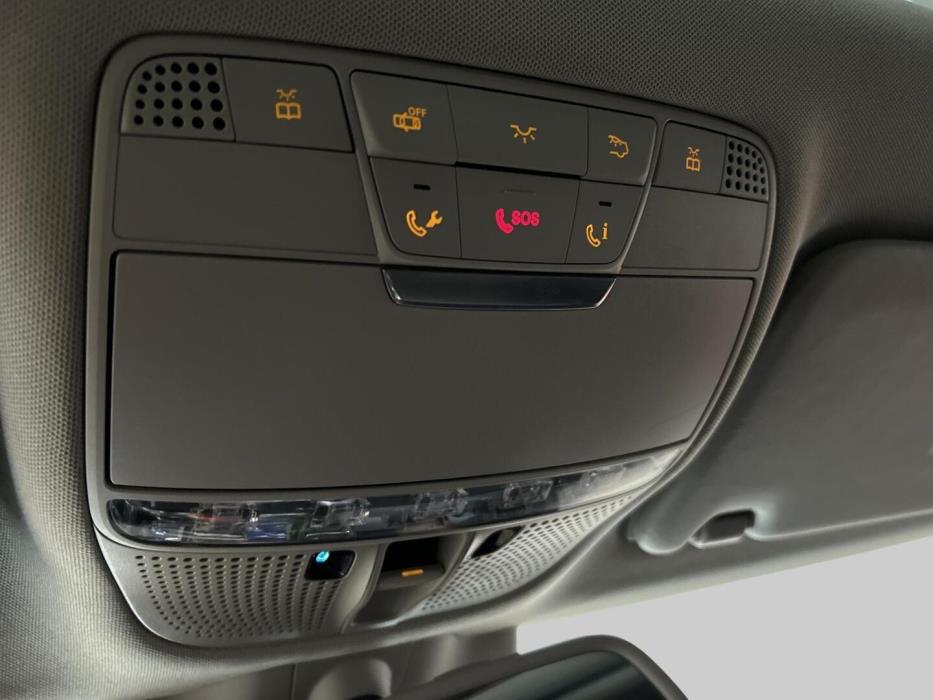 MERCEDES-BENZ C 2016