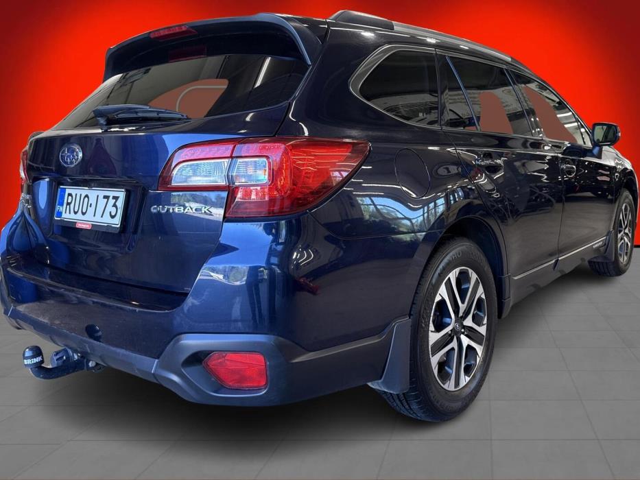 SUBARU Outback 2021