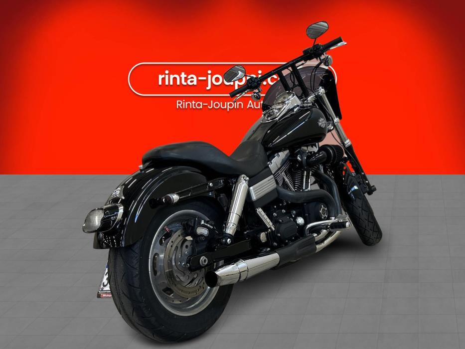 HARLEY-DAVIDSON DYNA 2009