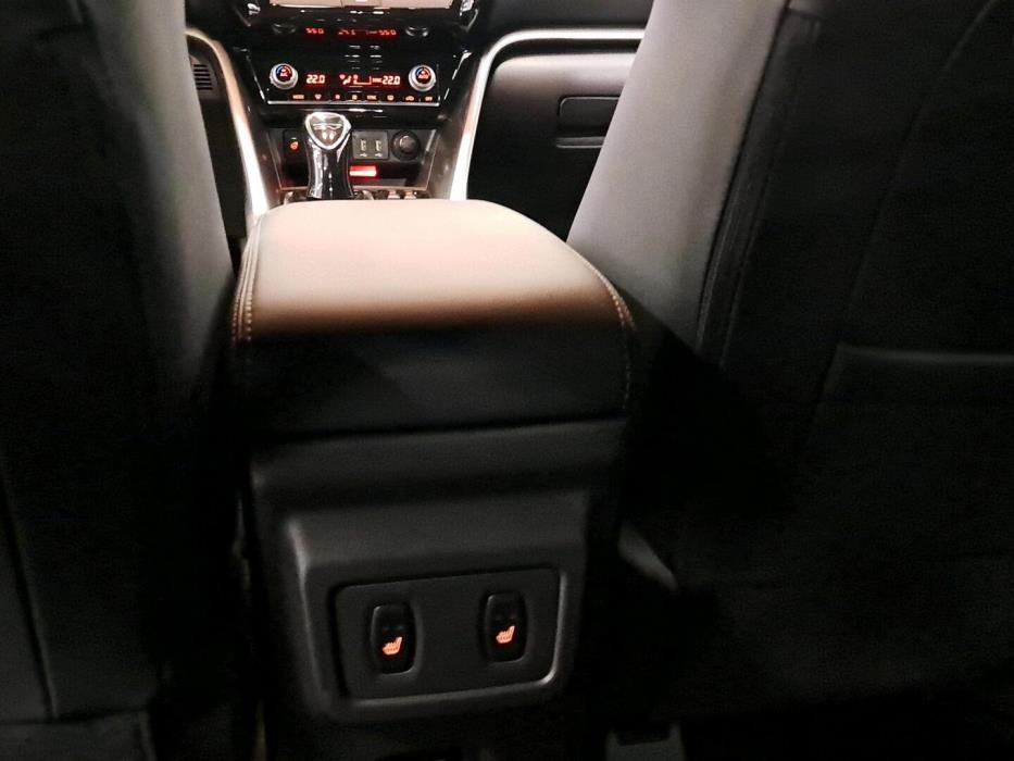 MITSUBISHI Eclipse Cross 2024