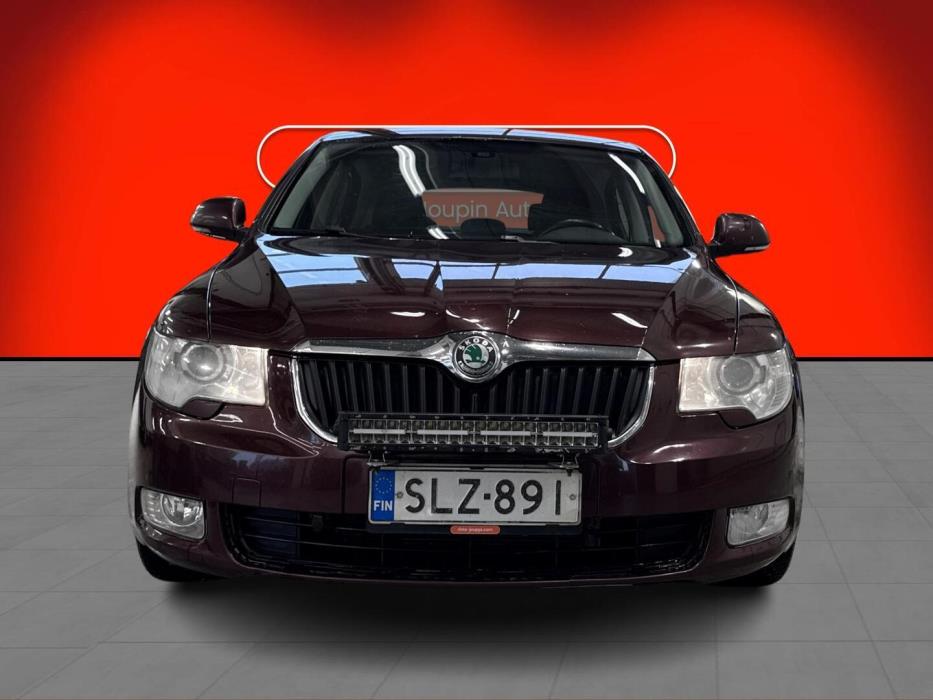 SKODA Superb 2009