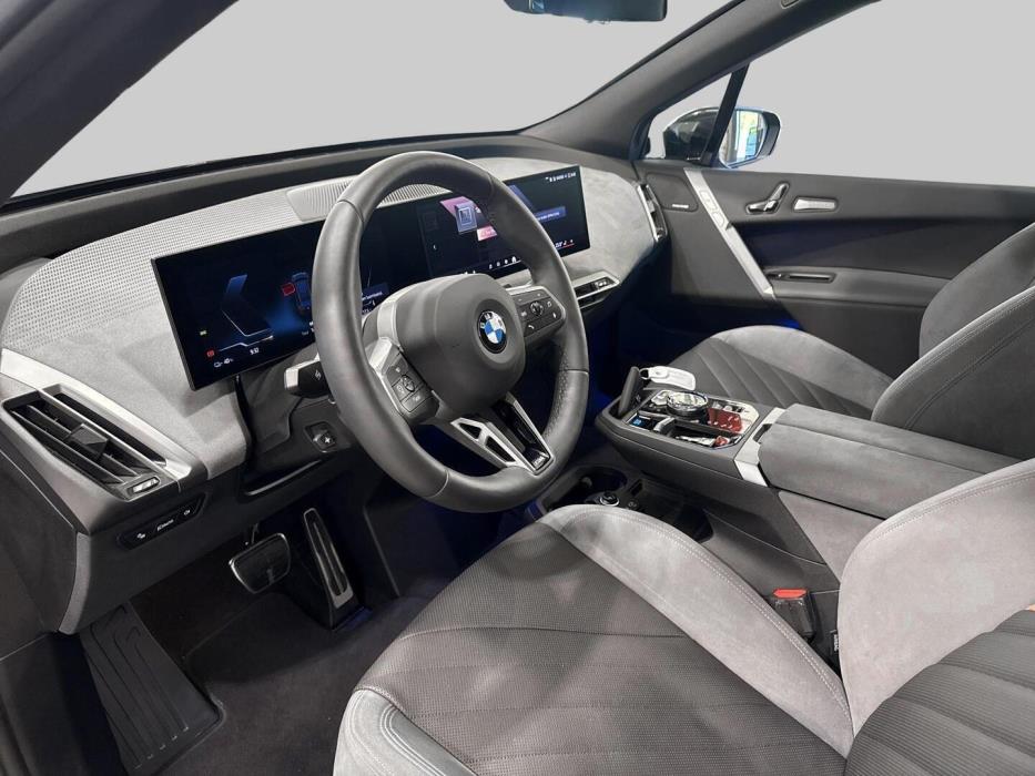 BMW IX 2025