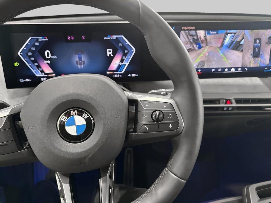 BMW IX 2025