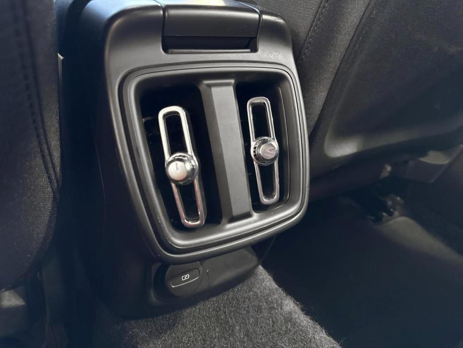POLESTAR 2 2023