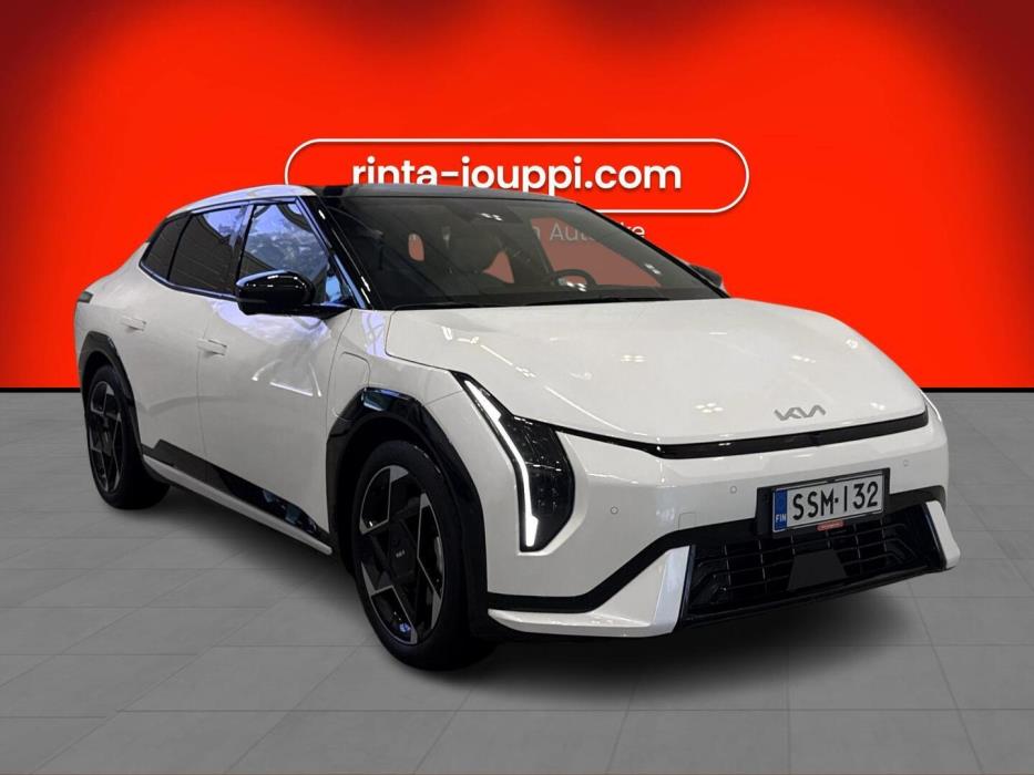 KIA EV4 2026