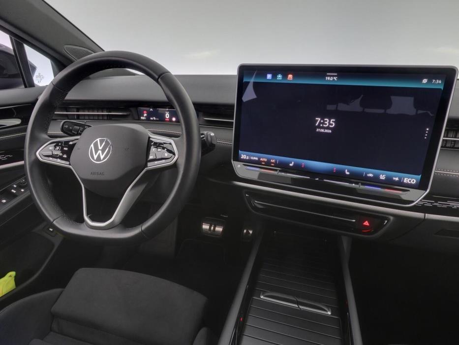 VOLKSWAGEN ID.7 2025