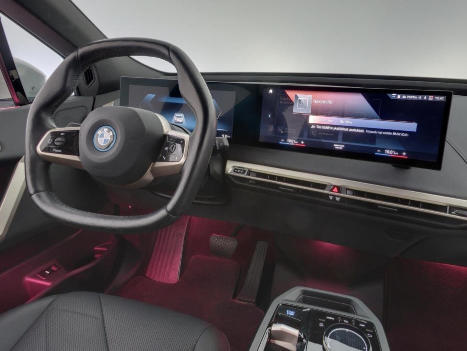 BMW IX 2022