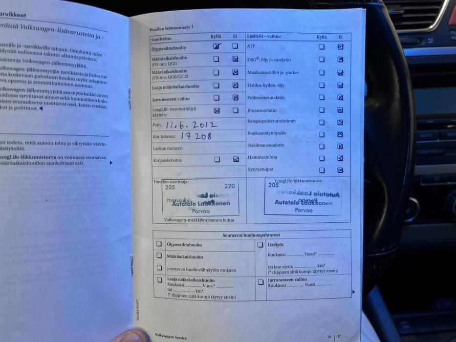 VOLKSWAGEN Scirocco 2011