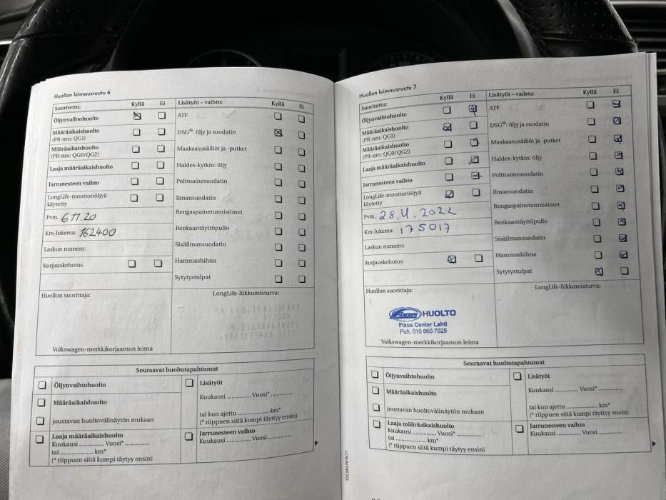 VOLKSWAGEN Scirocco 2011