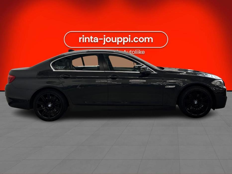 BMW 530 2011