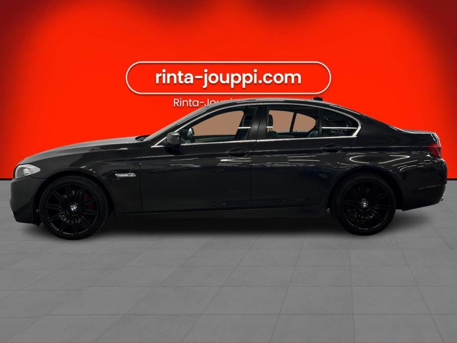 BMW 530 2011