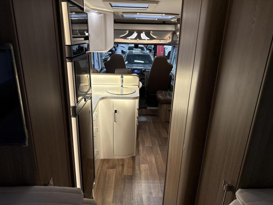 KABE TRAVEL MASTER 2021
