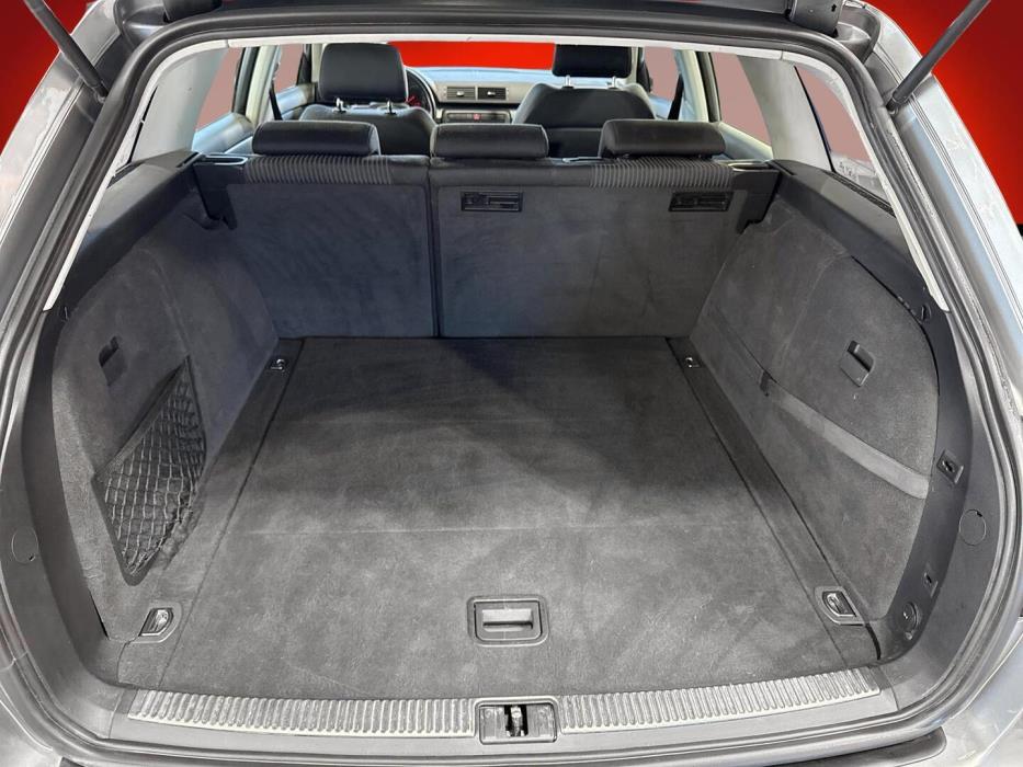 AUDI A4 2005