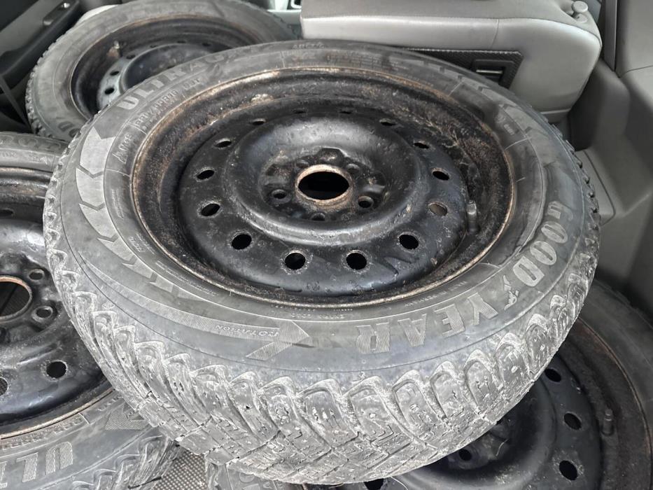 NISSAN X-TRAIL 2004