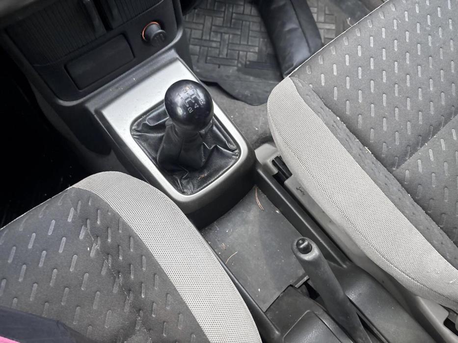 NISSAN X-TRAIL 2004