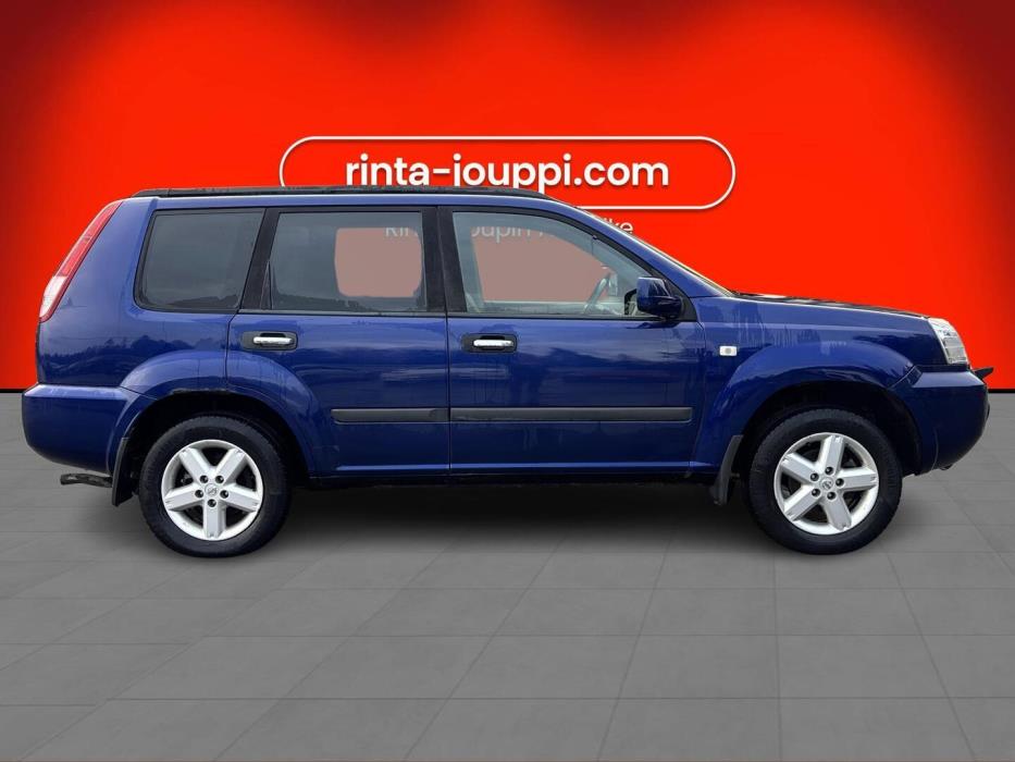 NISSAN X-TRAIL 2004