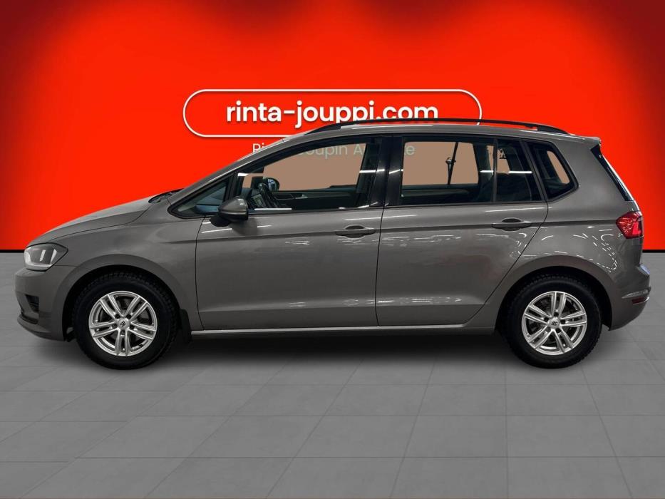 VOLKSWAGEN Golf Sportsvan 2015