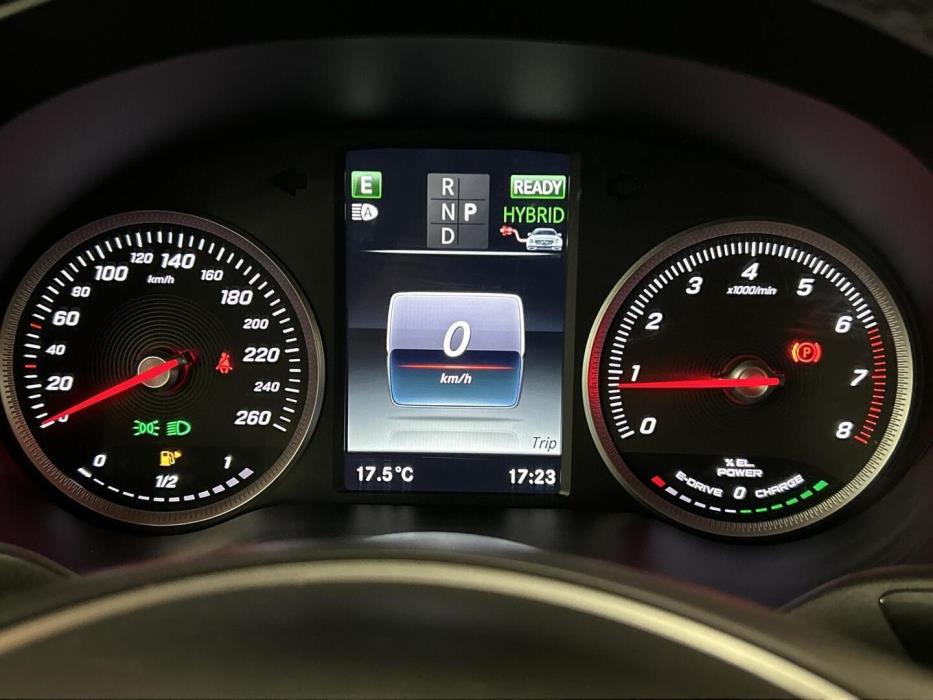 MERCEDES-BENZ GLC 2017