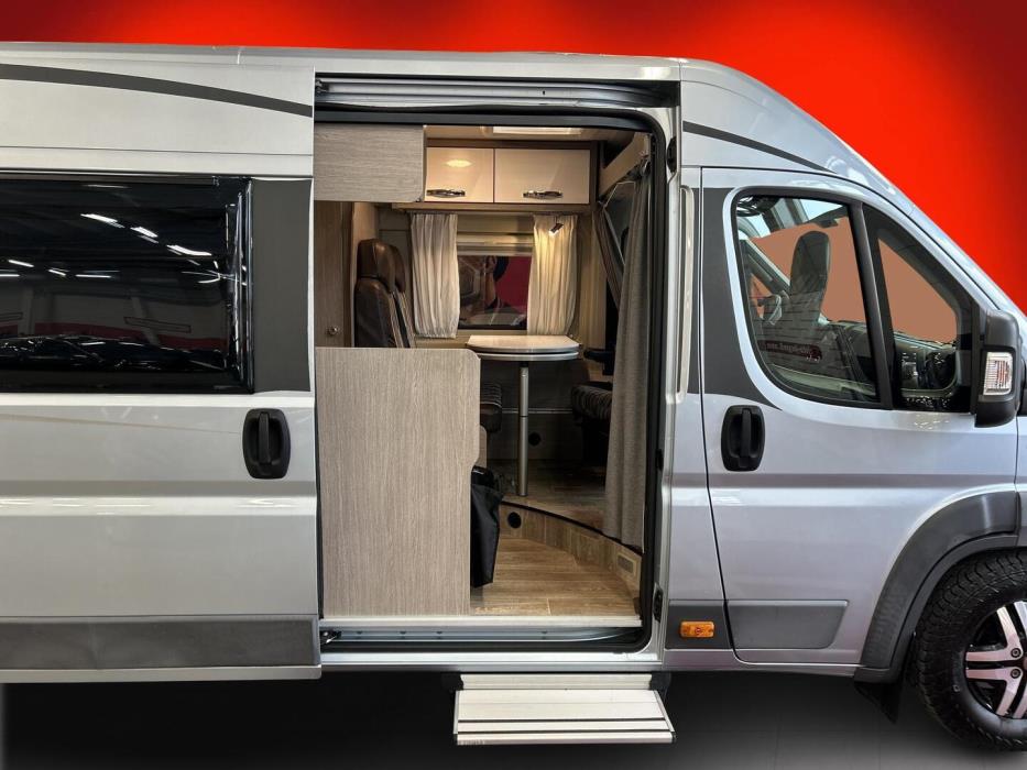 PÖSSL ROADCRUISER B 2018