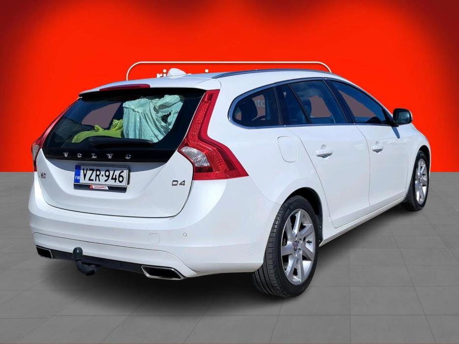 VOLVO V60 2014