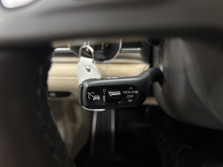 PORSCHE Panamera 2013