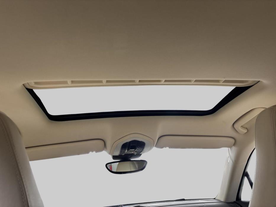 PORSCHE Panamera 2013
